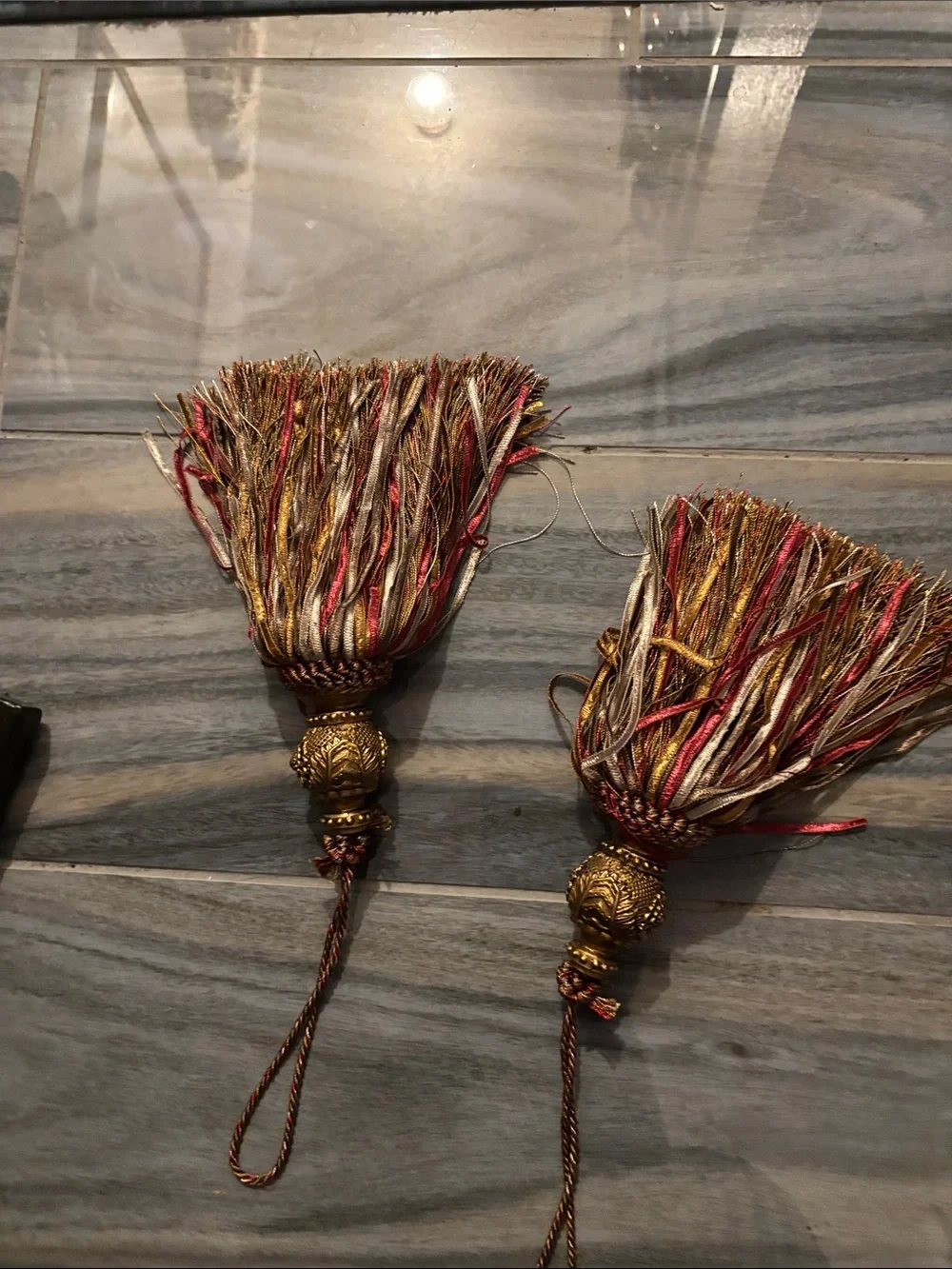 Decorative Tassel Tiebacks in Red and Gold - Elegant Home Holiday Accent